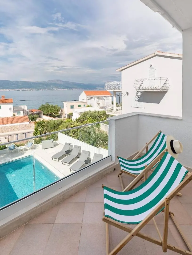 Apartment In Arbanija With Sea View, Terrace, Air Conditioning, Wifi 5139-1 Trogir Croatia